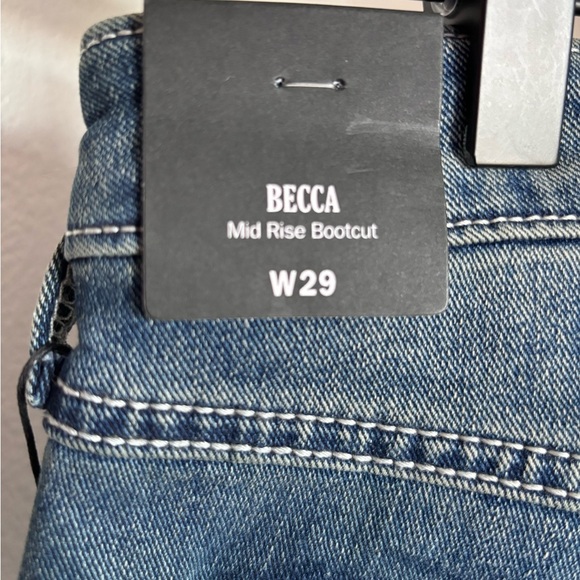 True Religion Women's Becca  Jeans Sz 29 - Picture 5 of 7